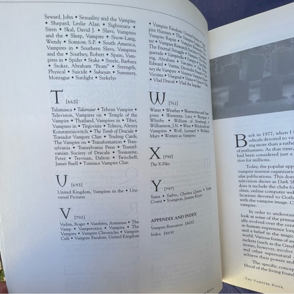 Vampire Encyclopedia Book Melton Halloween - Picture 12 of 14